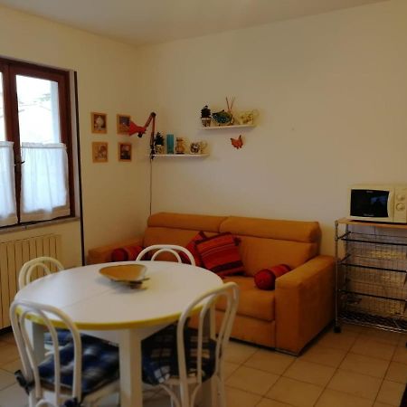 La Casa Dei Bebi Leilighet Carrara Eksteriør bilde